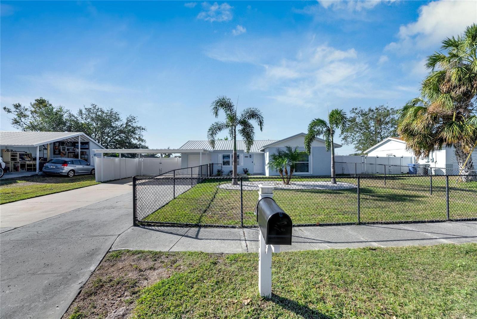412 FLAMINGO DR, APOLLO BEACH, FL, 33572