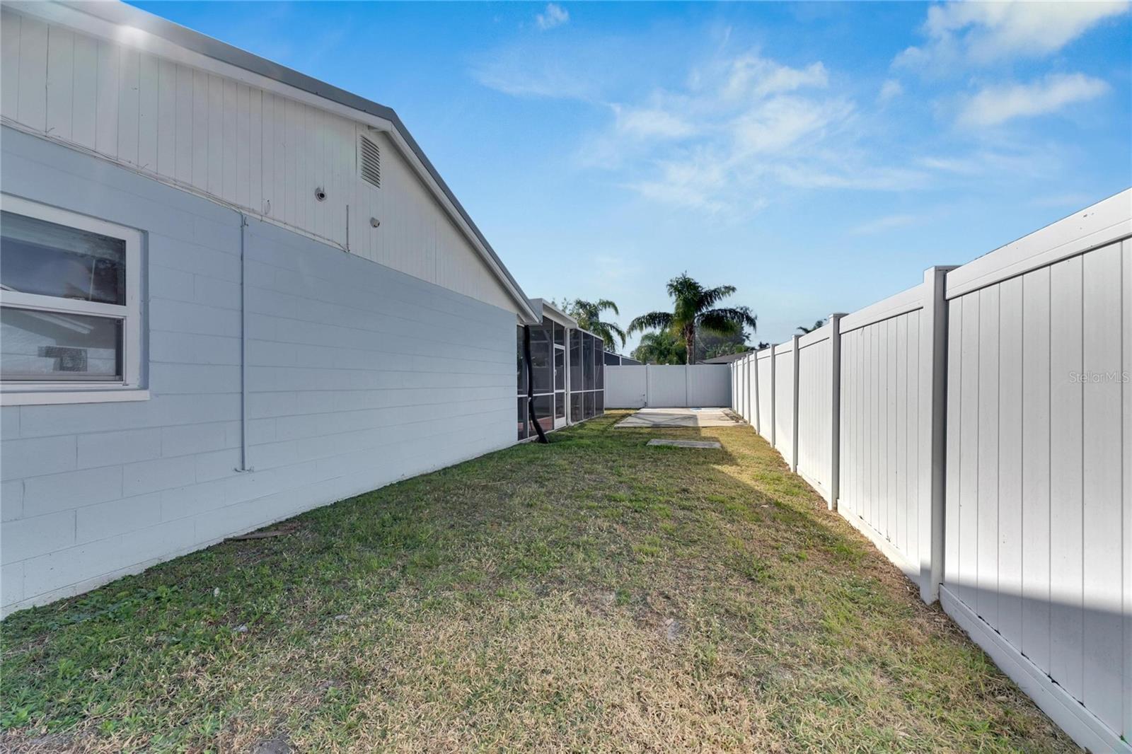 412 FLAMINGO DR, APOLLO BEACH, FL, 33572