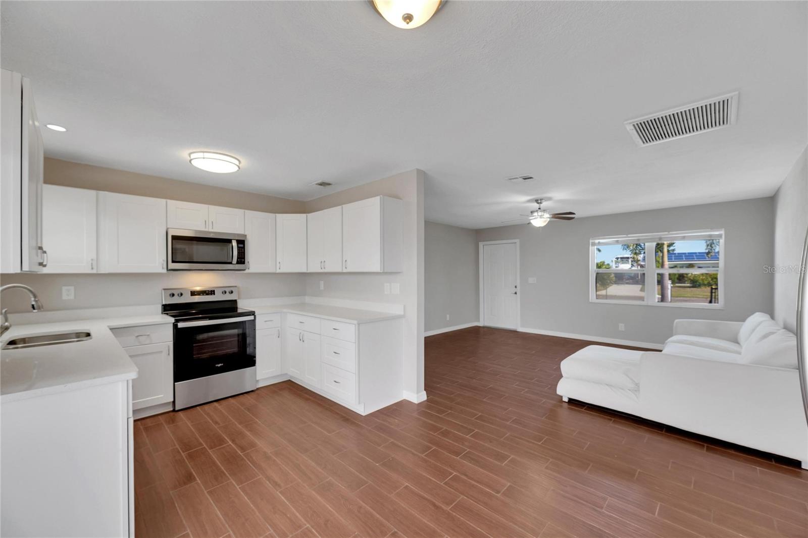 412 FLAMINGO DR, APOLLO BEACH, FL, 33572
