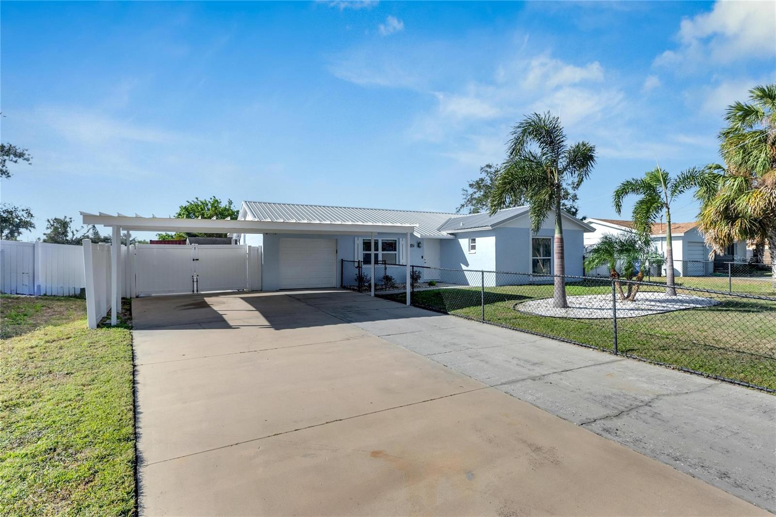412 FLAMINGO DR, APOLLO BEACH, FL, 33572