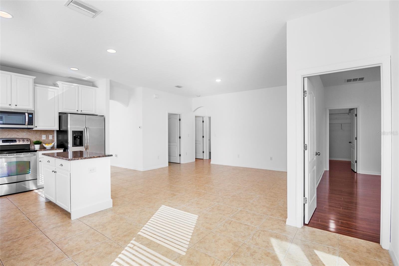 8332 KARPEAL DR, SARASOTA, FL, 34238