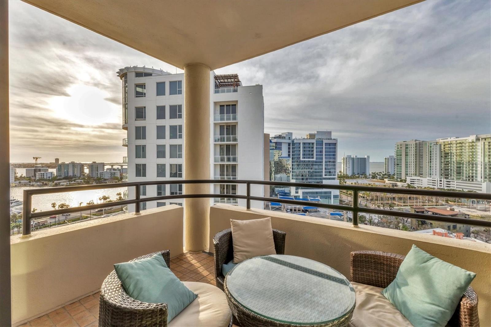 1255 N GULFSTREAM AVE #1501, SARASOTA, FL, 34236