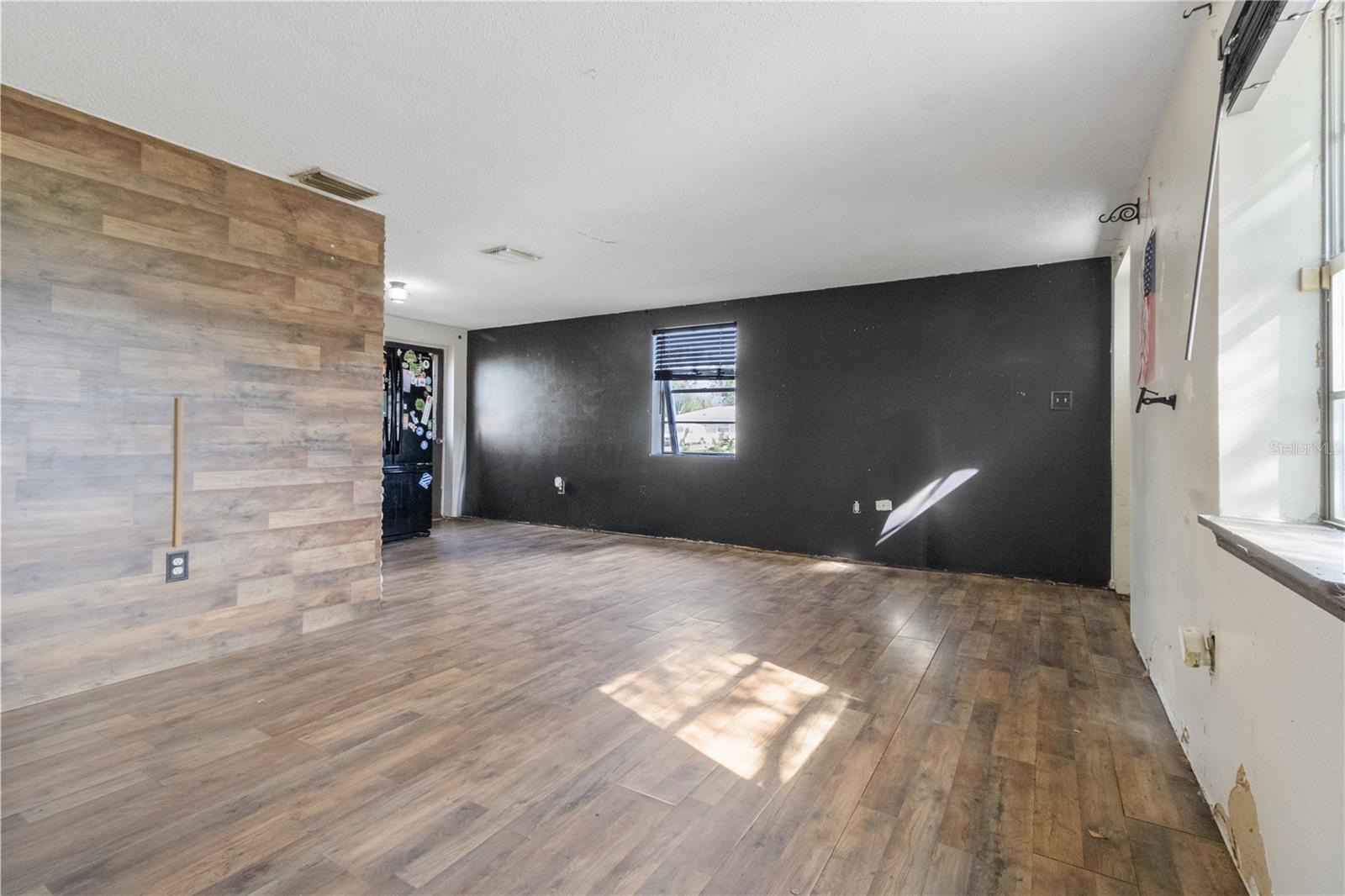 107 GROVE RD, VENICE, FL, 34293