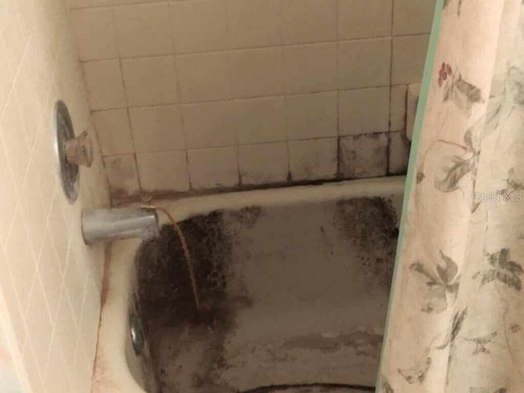 2536 WOODGATE BLVD #201, ORLANDO, FL, 32822