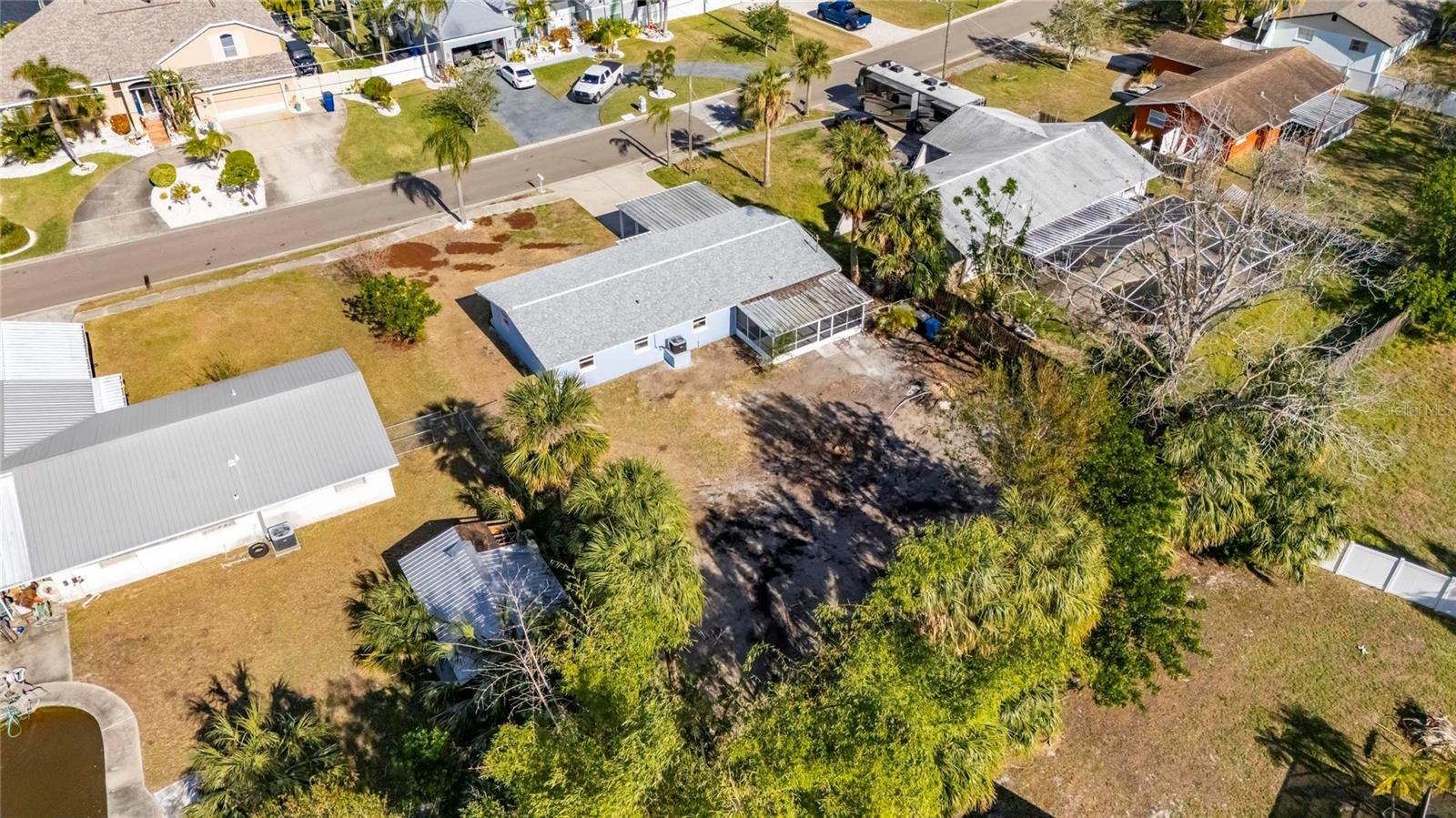 660 FLAMINGO DR, APOLLO BEACH, FL, 33572