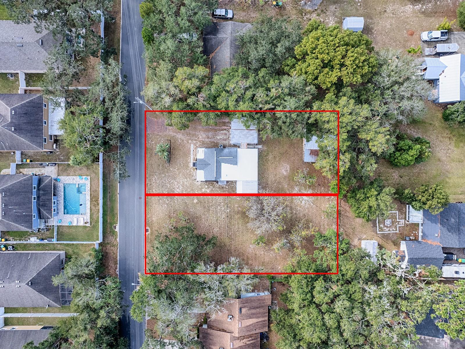 1323 LIBERTY AVE, MOUNT DORA, FL, 32757