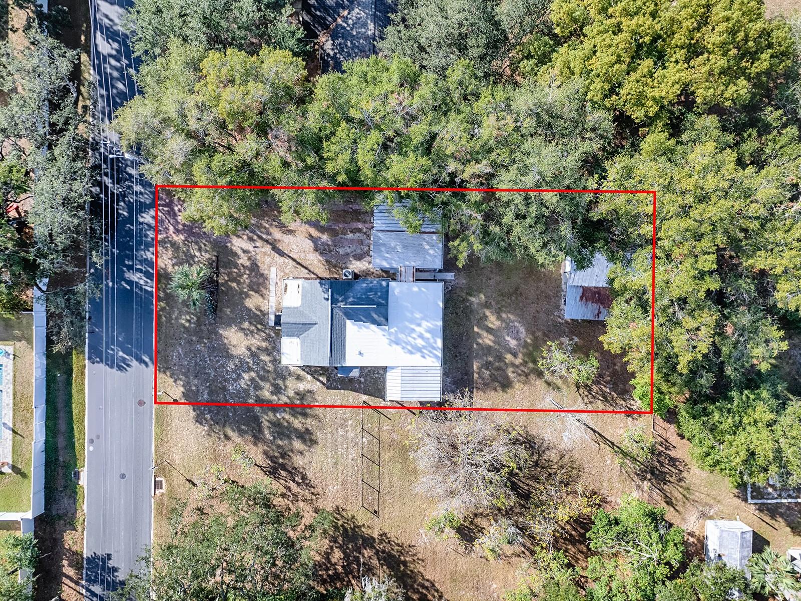 1323 LIBERTY AVE, MOUNT DORA, FL, 32757