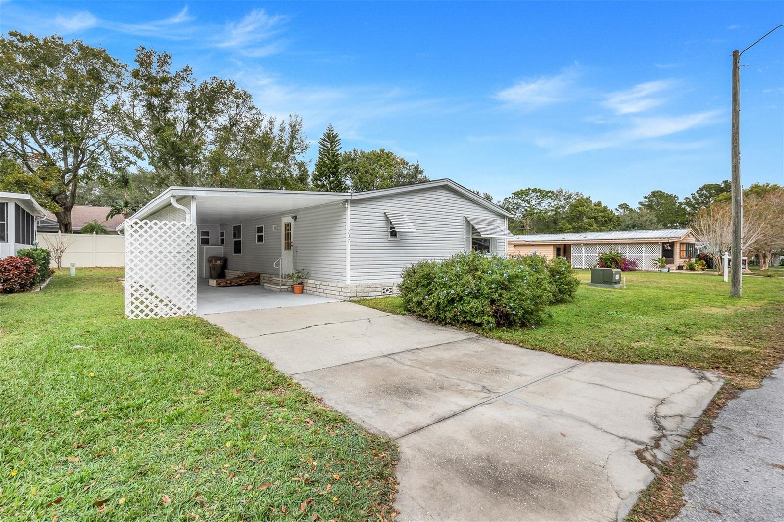 1737 STACEY DR, MOUNT DORA, FL, 32757