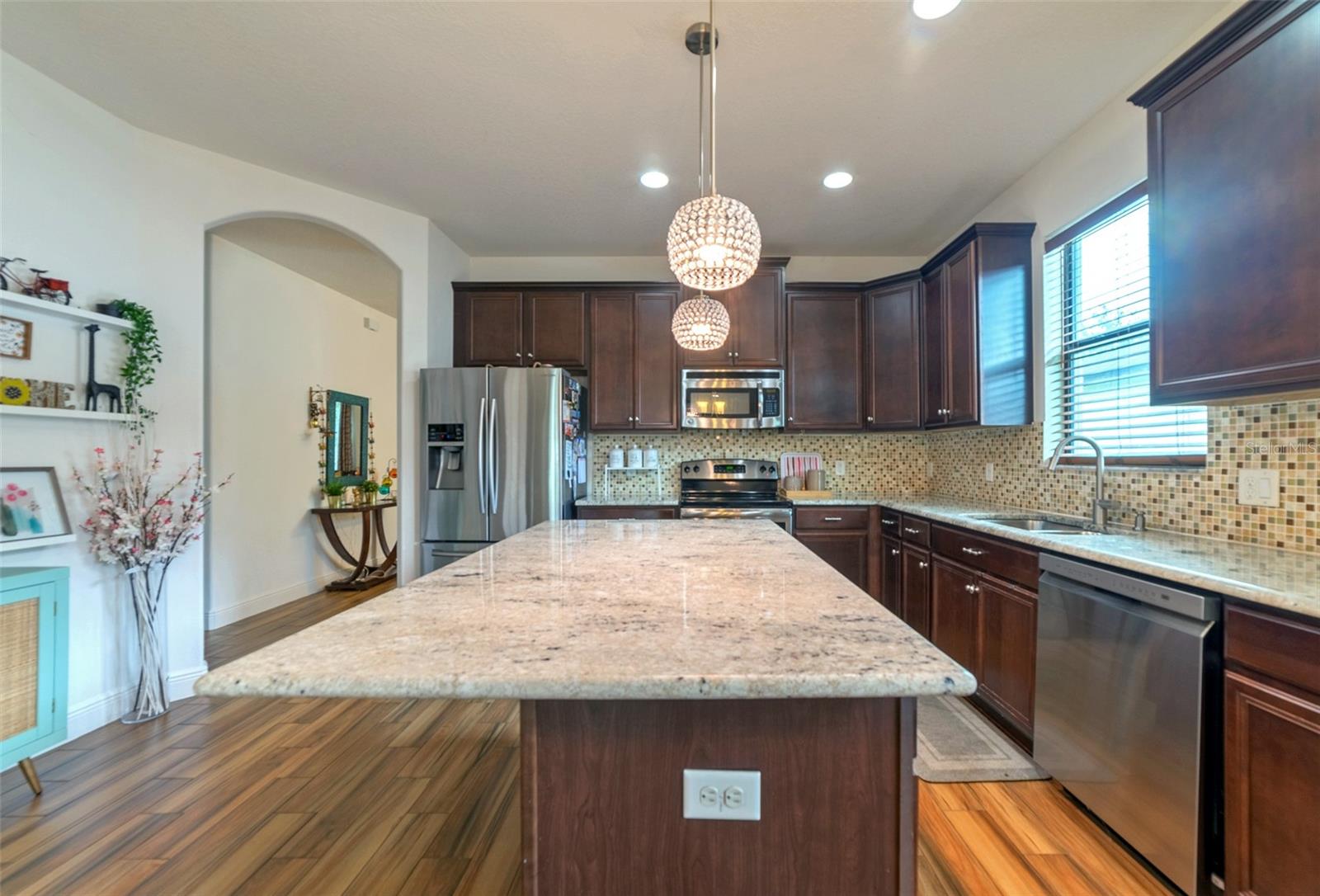 835 VINO VERDE CIR, BRANDON, FL, 33511
