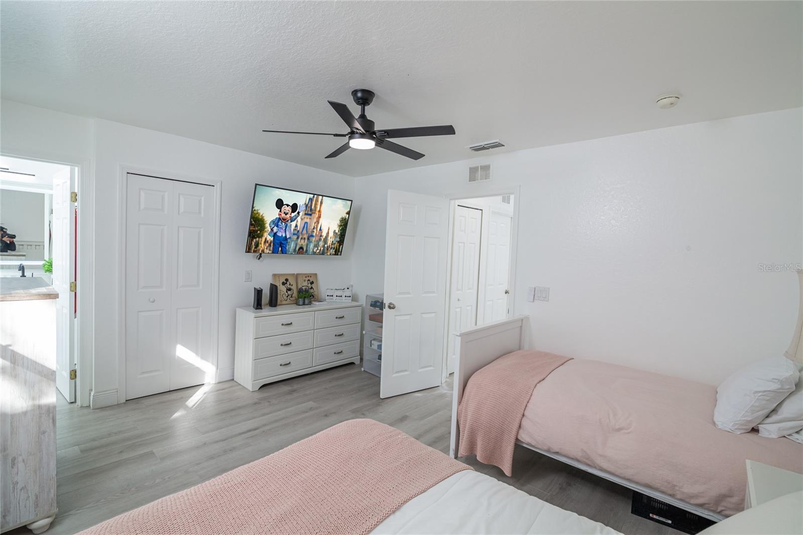 733 CALABRIA AVE, DAVENPORT, FL, 33897
