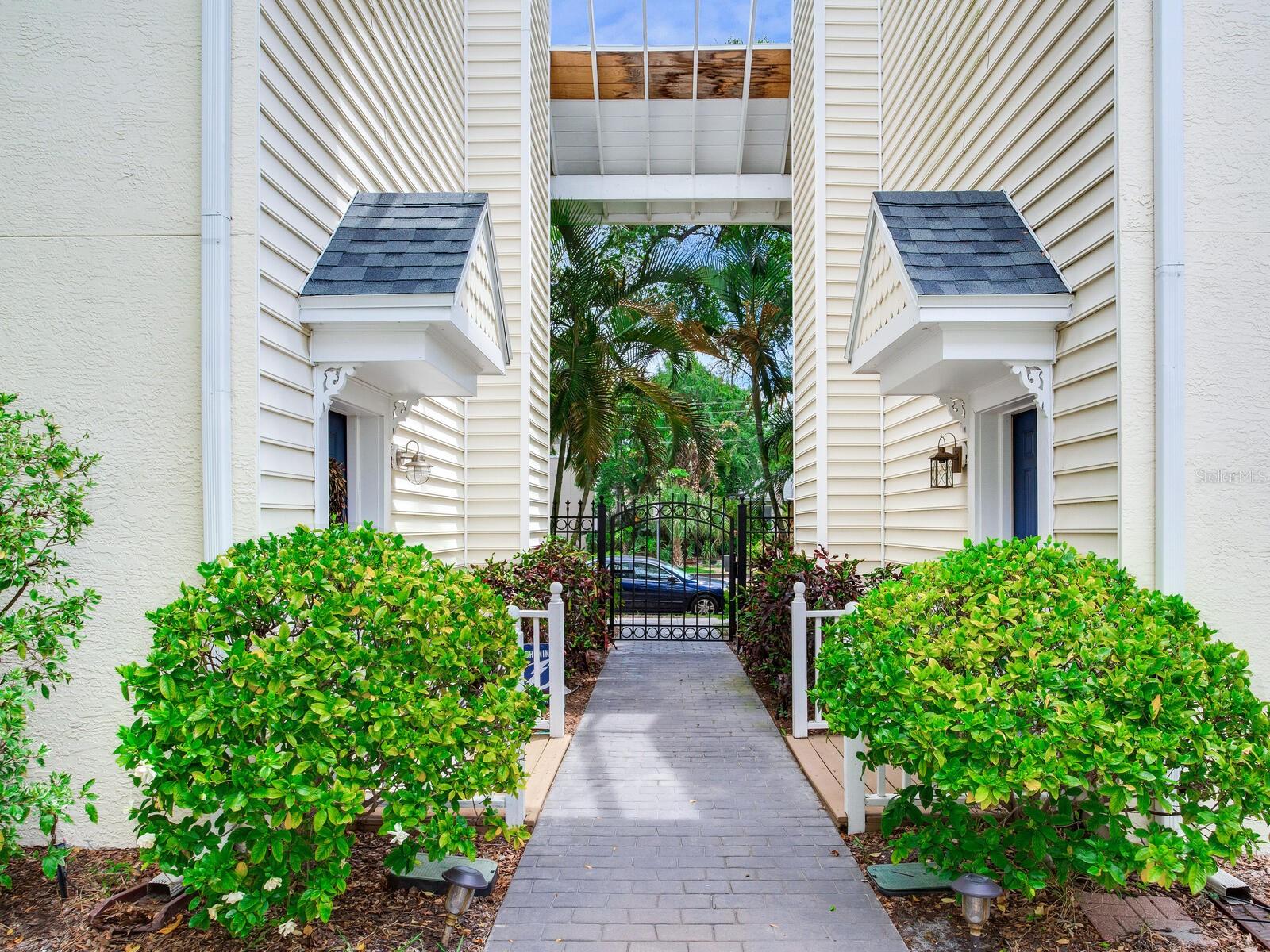 307 S BUNGALOW PARK AVE #D, TAMPA, FL, 33609