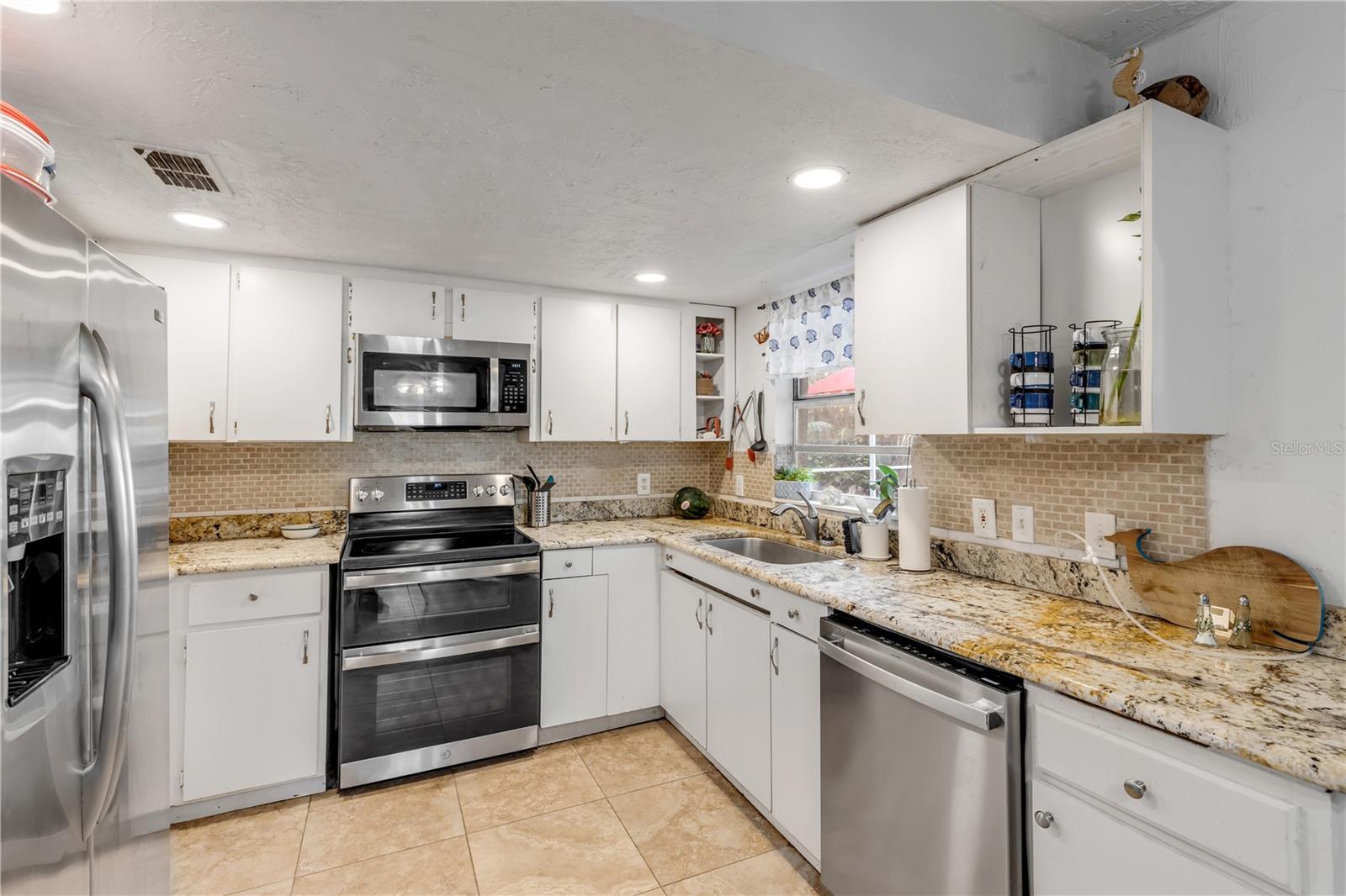1052 TOMPKINS DR, PORT ORANGE, FL, 32129