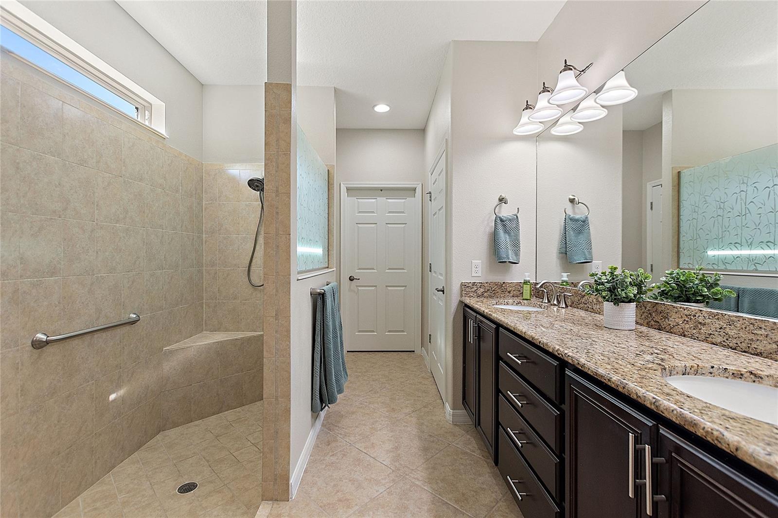 336 ALICANTE CT, DAVENPORT, FL, 33837