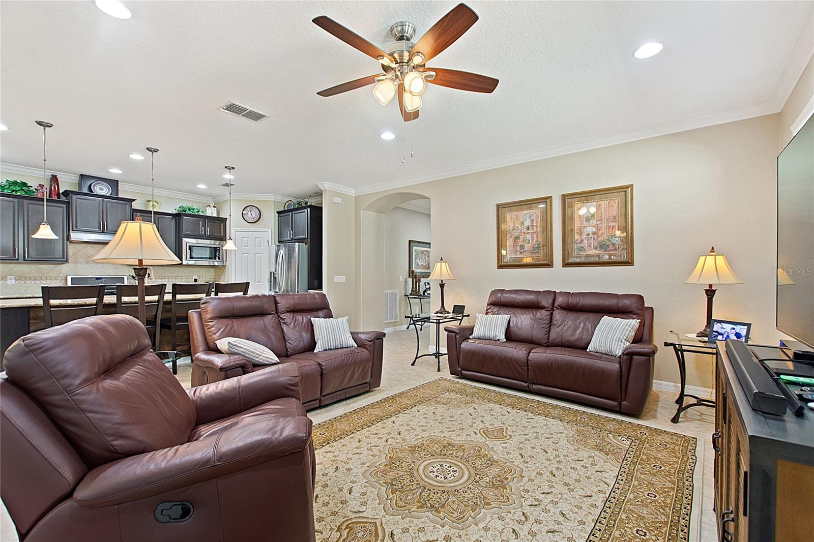 336 ALICANTE CT, DAVENPORT, FL, 33837