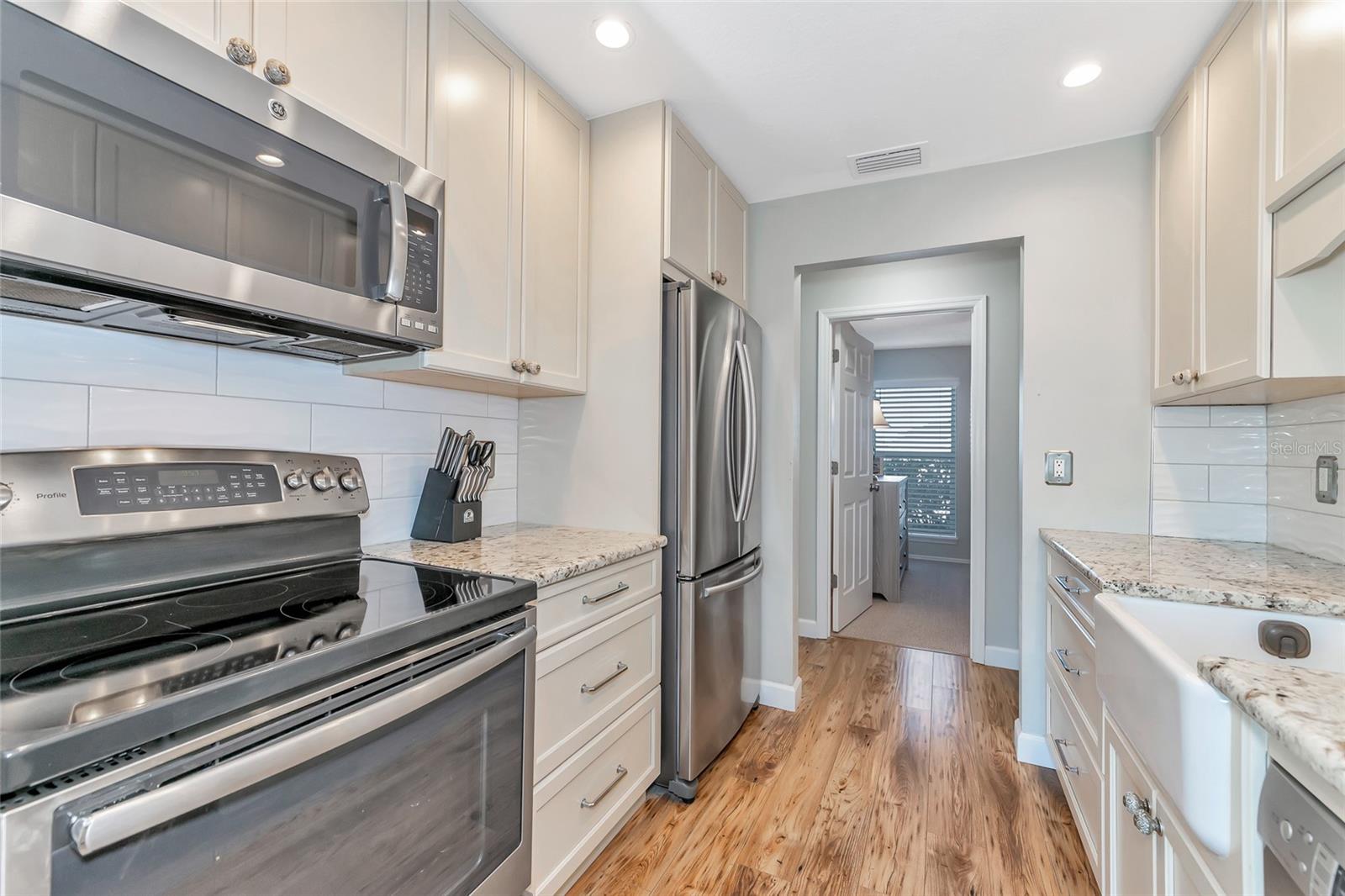 901 SANDPIPER CIR #901, BRADENTON, FL, 34209