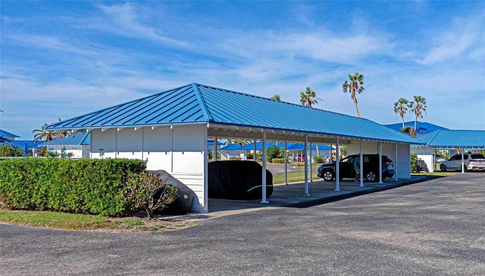 901 SANDPIPER CIR #901, BRADENTON, FL, 34209