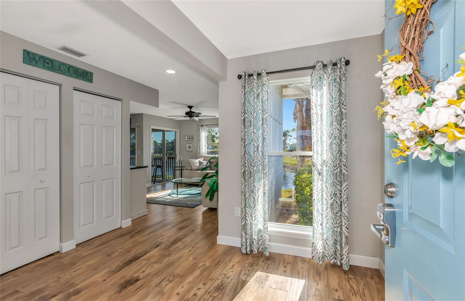 901 SANDPIPER CIR #901, BRADENTON, FL, 34209