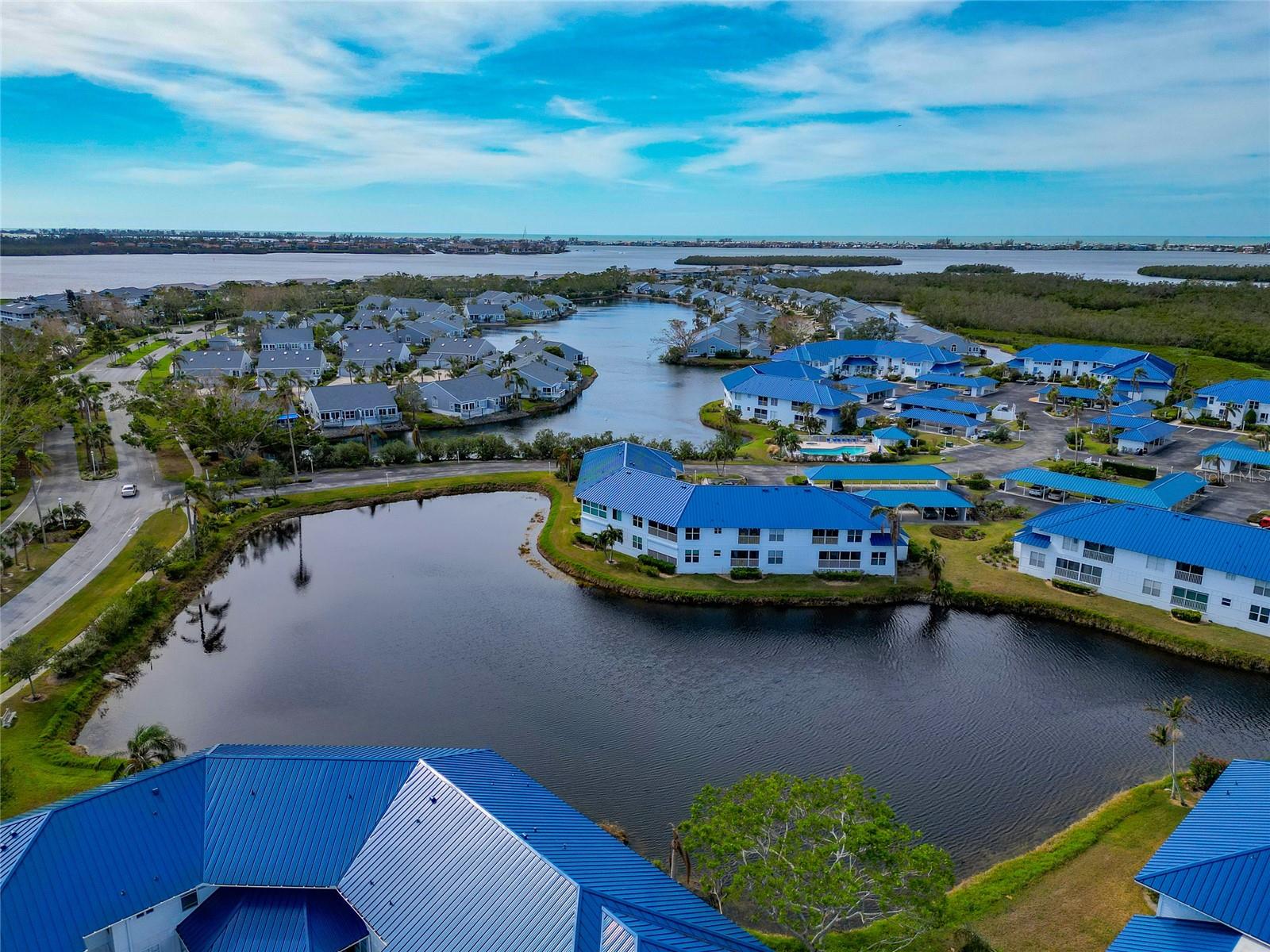 901 SANDPIPER CIR #901, BRADENTON, FL, 34209