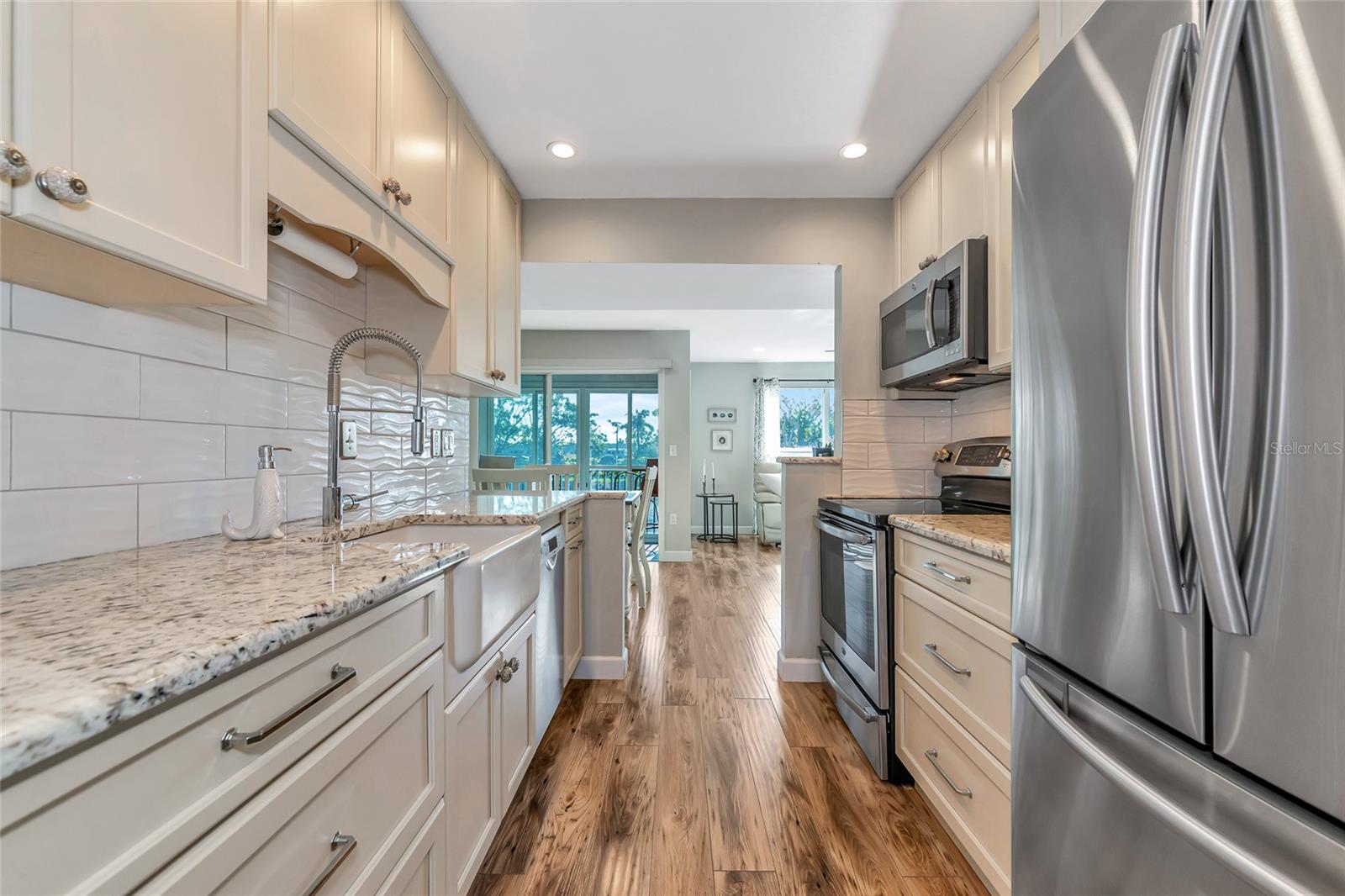 901 SANDPIPER CIR #901, BRADENTON, FL, 34209