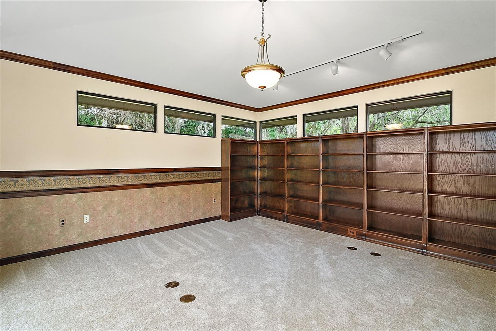 5415 BANANA POINT DR, OKAHUMPKA, FL, 34762