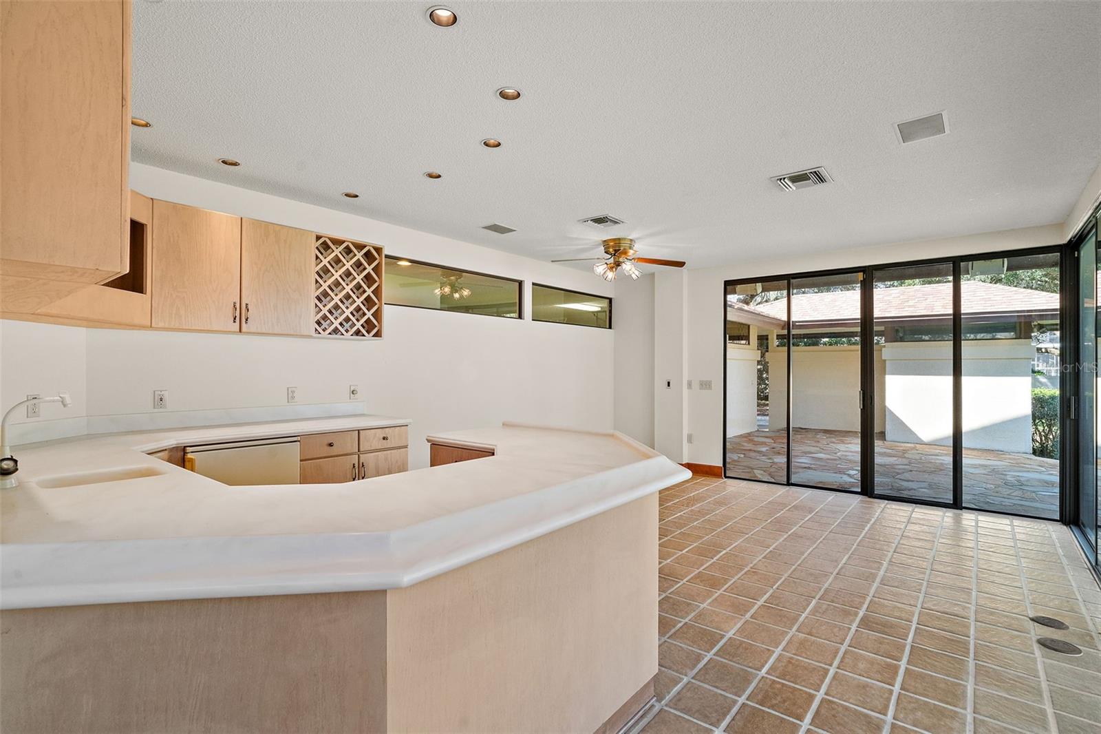 5415 BANANA POINT DR, OKAHUMPKA, FL, 34762
