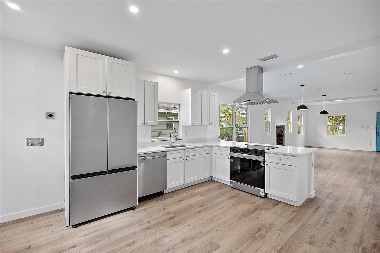 3407 E 24TH AVE, TAMPA, FL, 33605