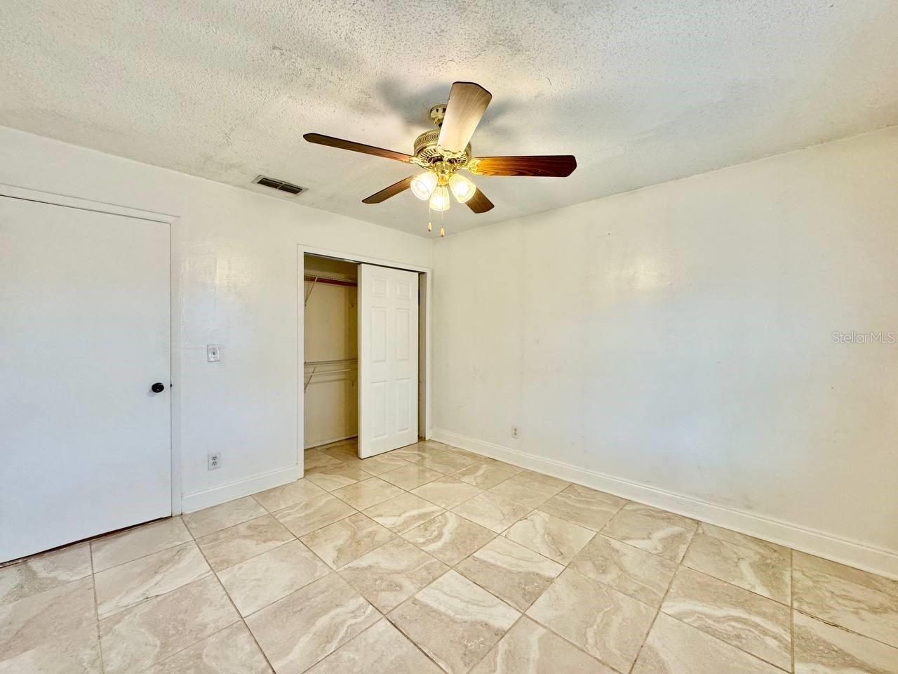 5102 LAWNTON CT, TAMPA, FL, 33624