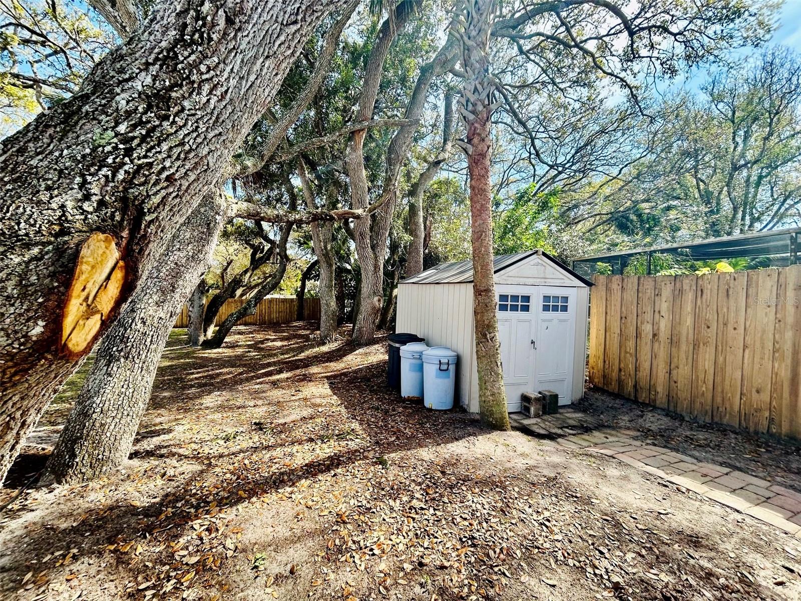 805 E 17TH AVE, NEW SMYRNA BEACH, FL, 32169