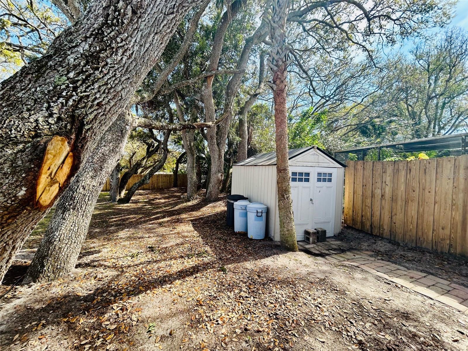 805 E 17TH AVE, NEW SMYRNA BEACH, FL, 32169