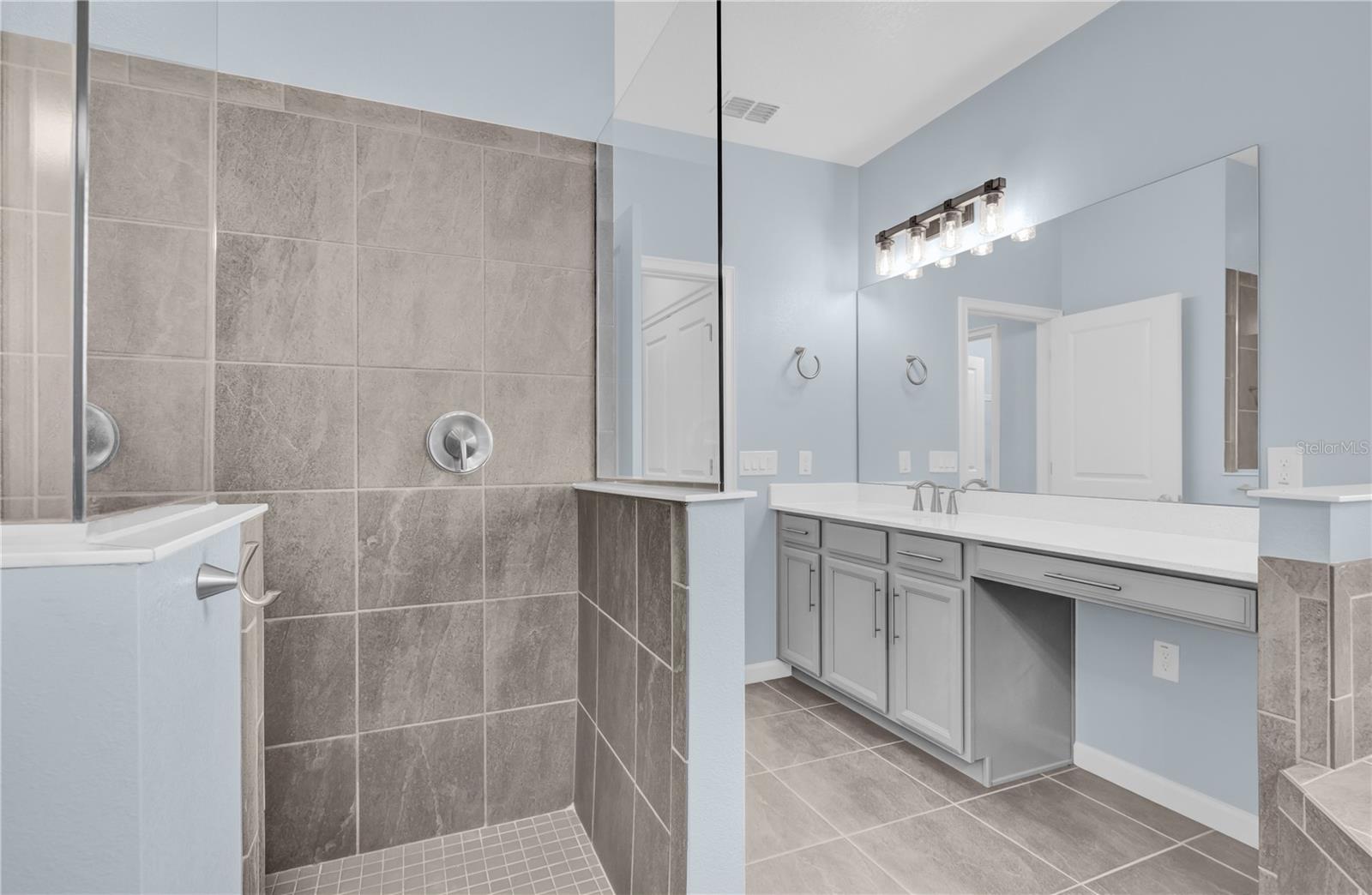 902 LADY BIRD LN, ORANGE CITY, FL, 32763
