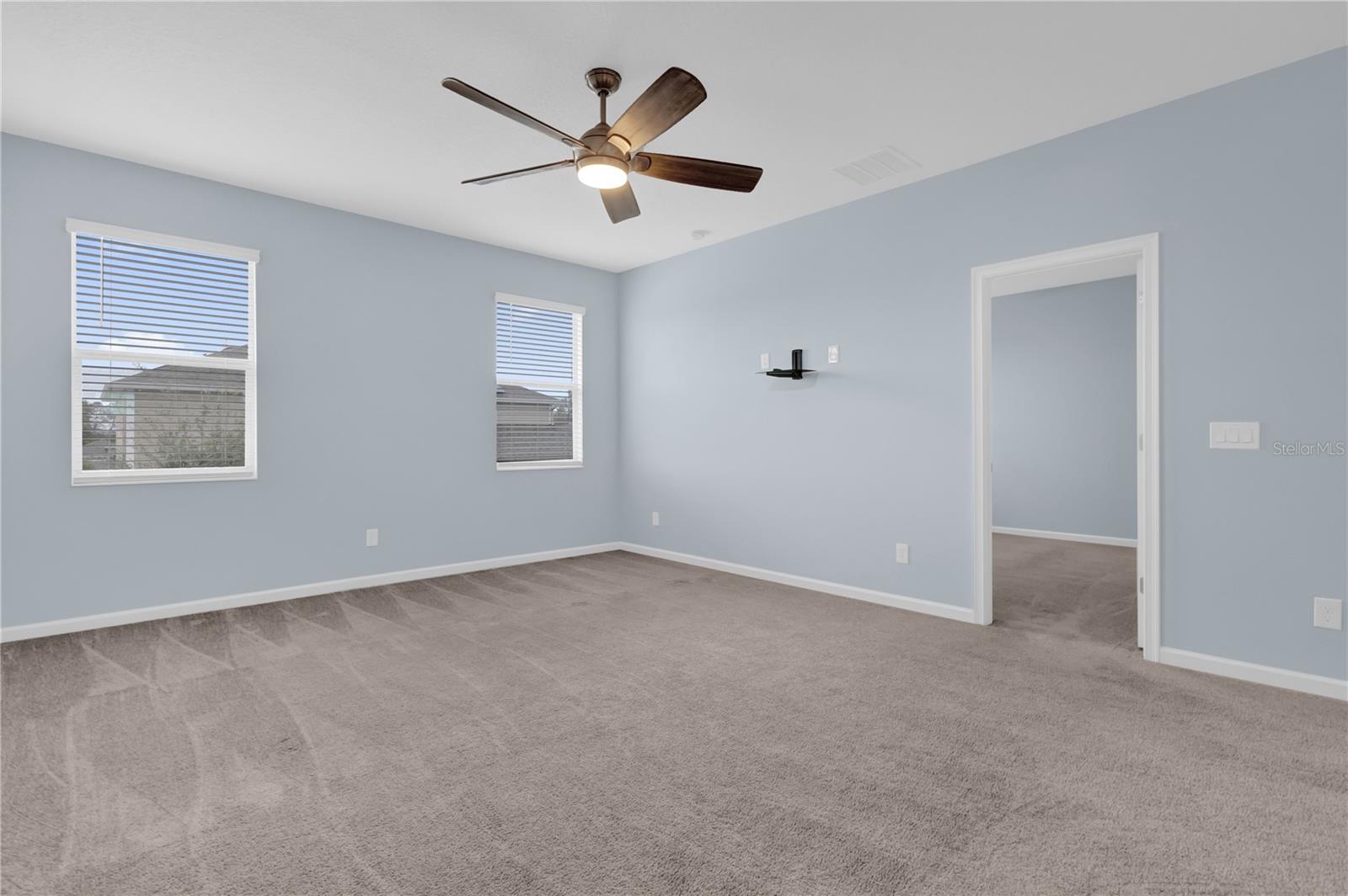 902 LADY BIRD LN, ORANGE CITY, FL, 32763
