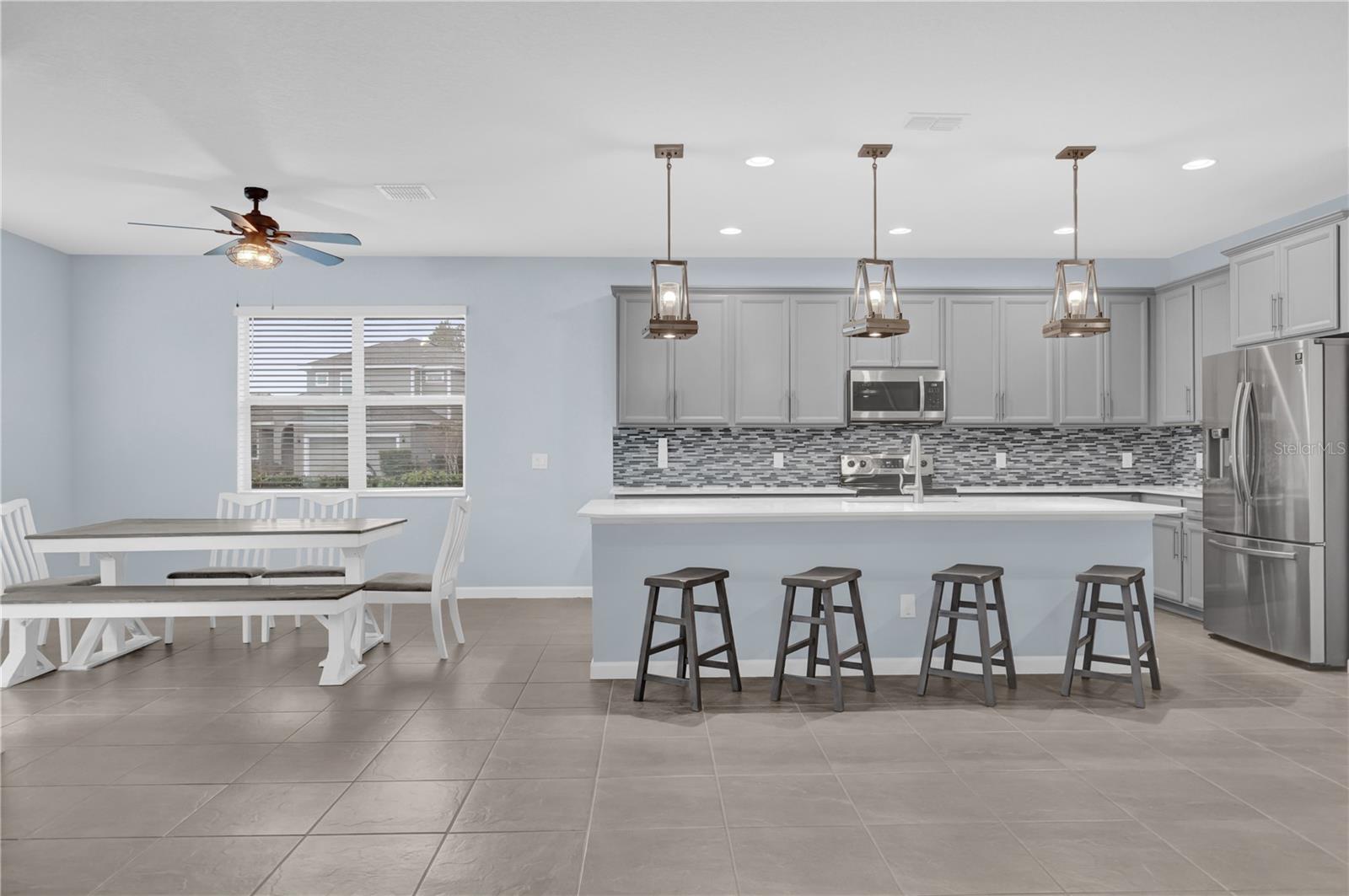 902 LADY BIRD LN, ORANGE CITY, FL, 32763