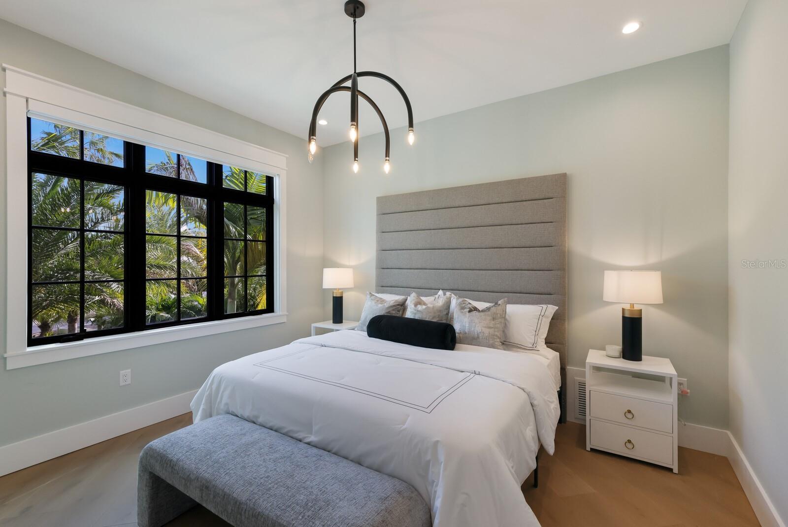 518 BLUE HERON DR, ANNA MARIA, FL, 34216