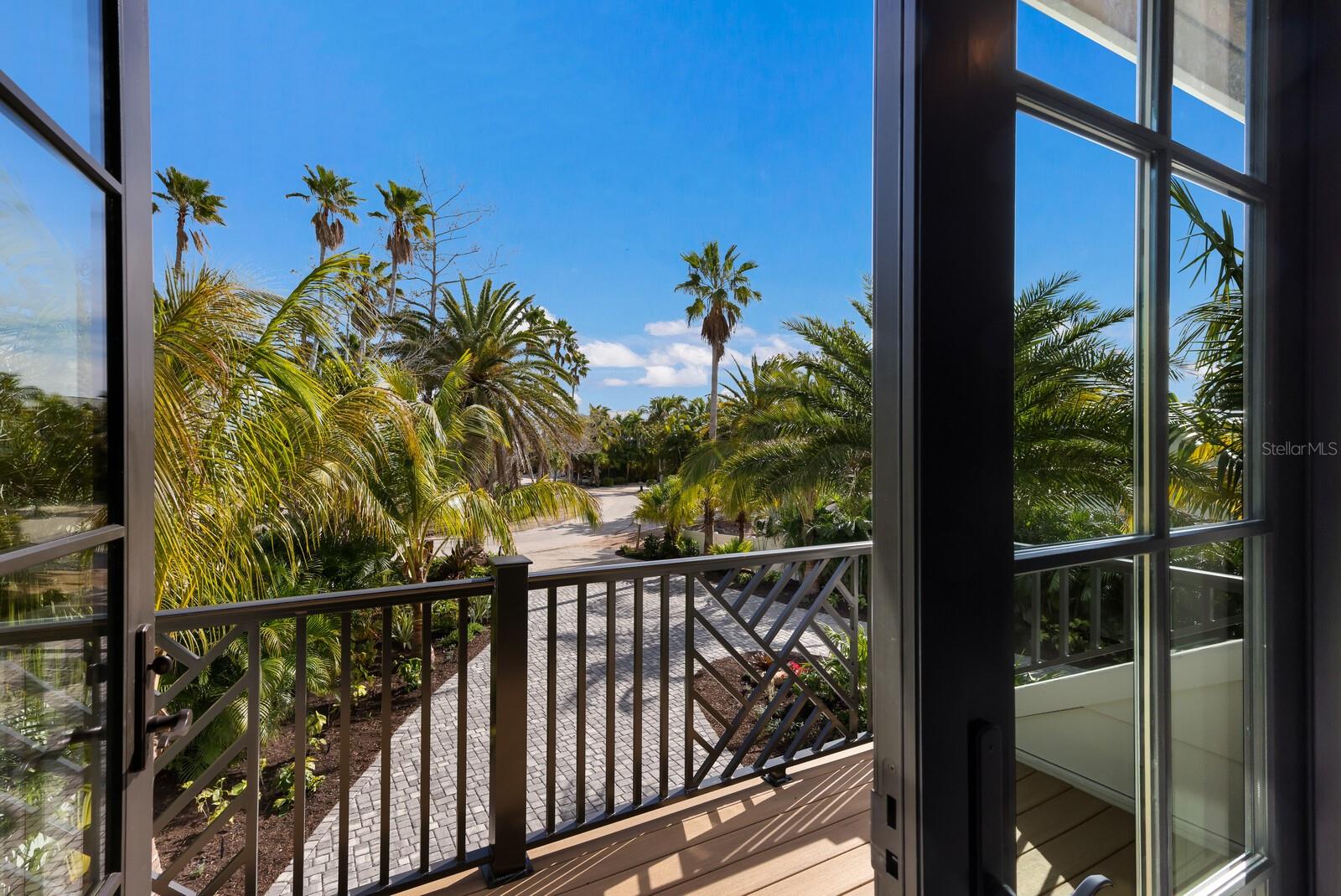 518 BLUE HERON DR, ANNA MARIA, FL, 34216