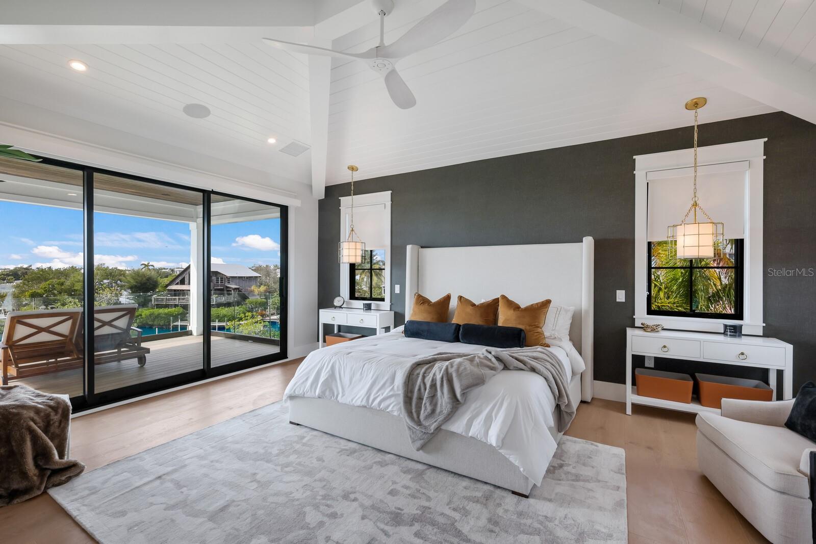 518 BLUE HERON DR, ANNA MARIA, FL, 34216