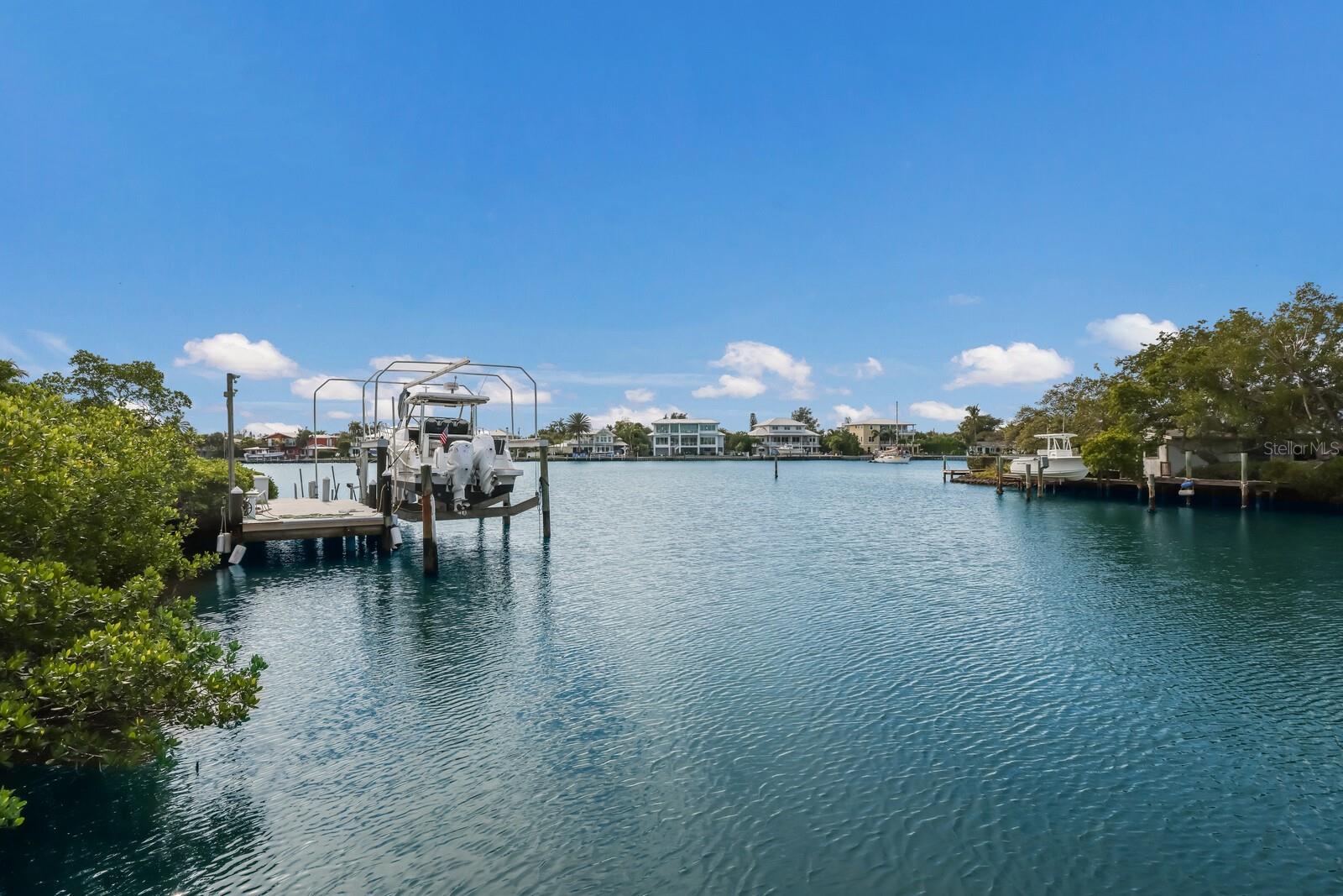 518 BLUE HERON DR, ANNA MARIA, FL, 34216