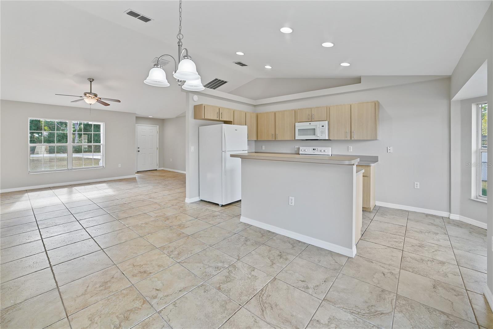 9345 SE 162ND PL, SUMMERFIELD, FL, 34491