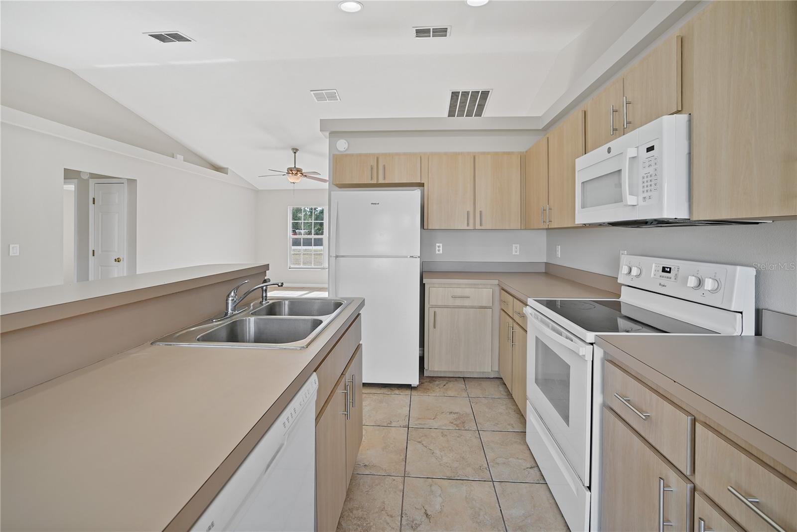 9345 SE 162ND PL, SUMMERFIELD, FL, 34491