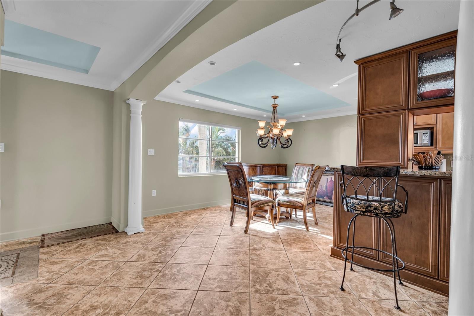 9393 MIDNIGHT PASS RD #201, SARASOTA, FL, 34242