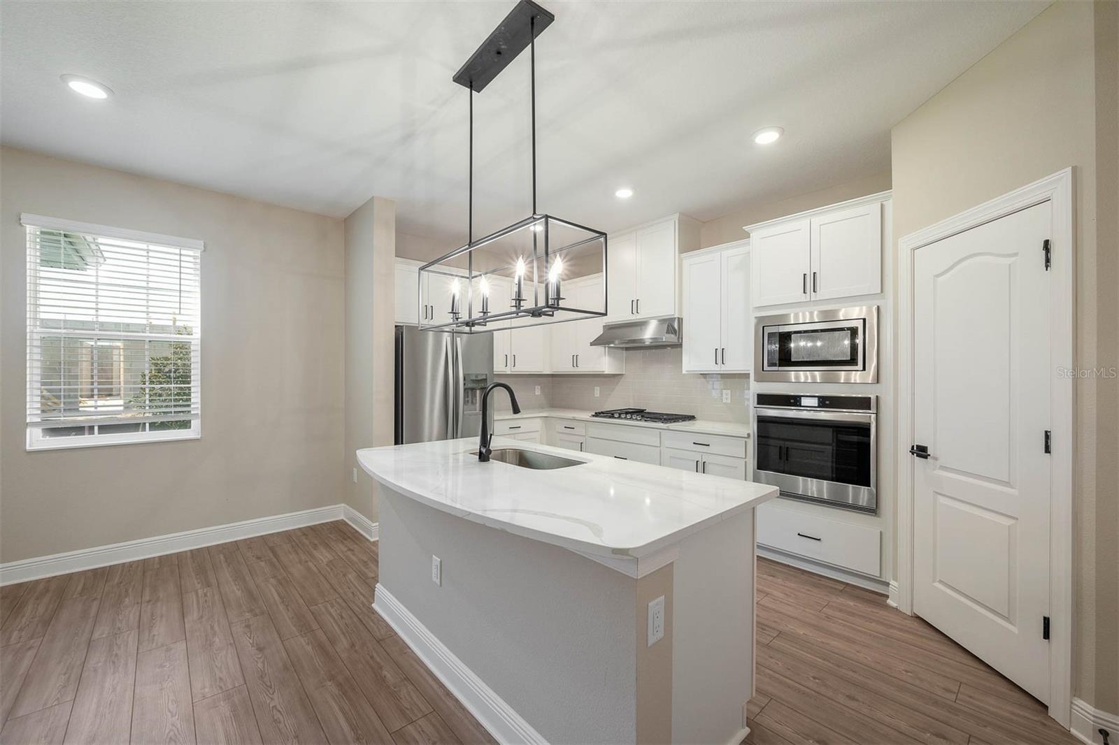 7853 SOMERSWORTH DR, KISSIMMEE, FL, 34747