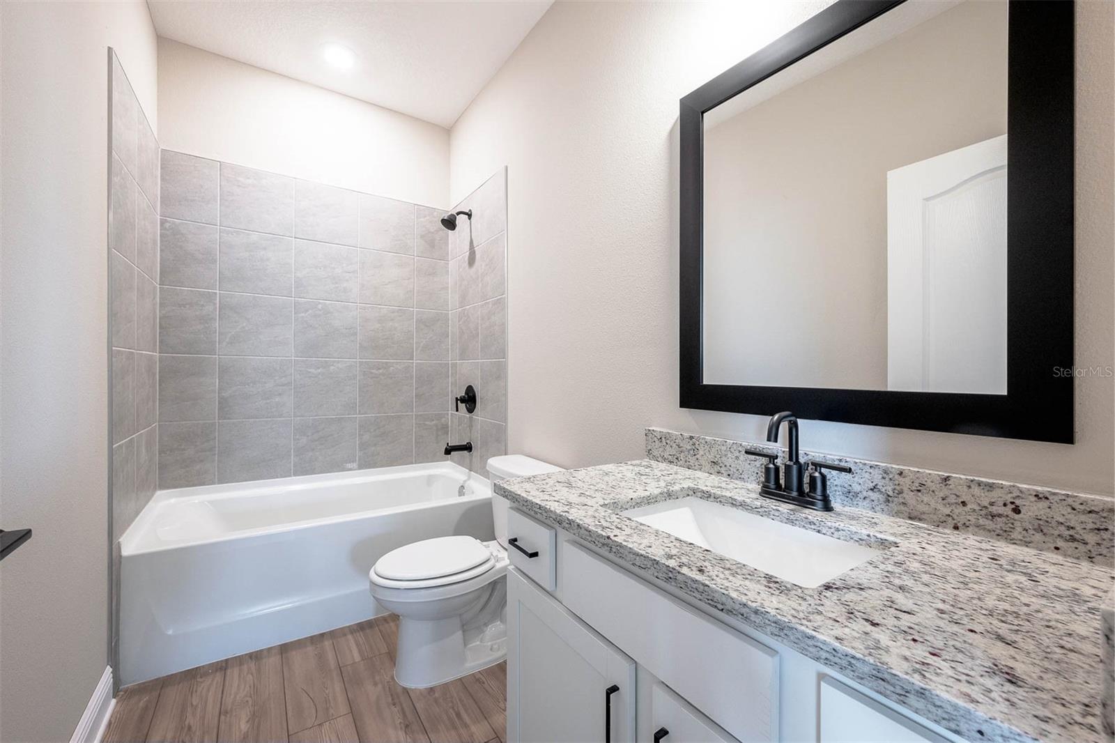 7853 SOMERSWORTH DR, KISSIMMEE, FL, 34747