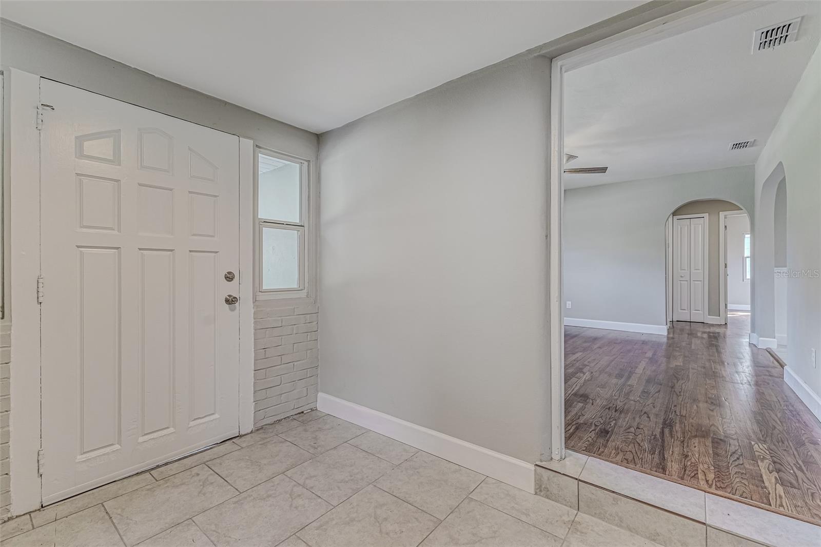 217 W LAKE AVE, AUBURNDALE, FL, 33823