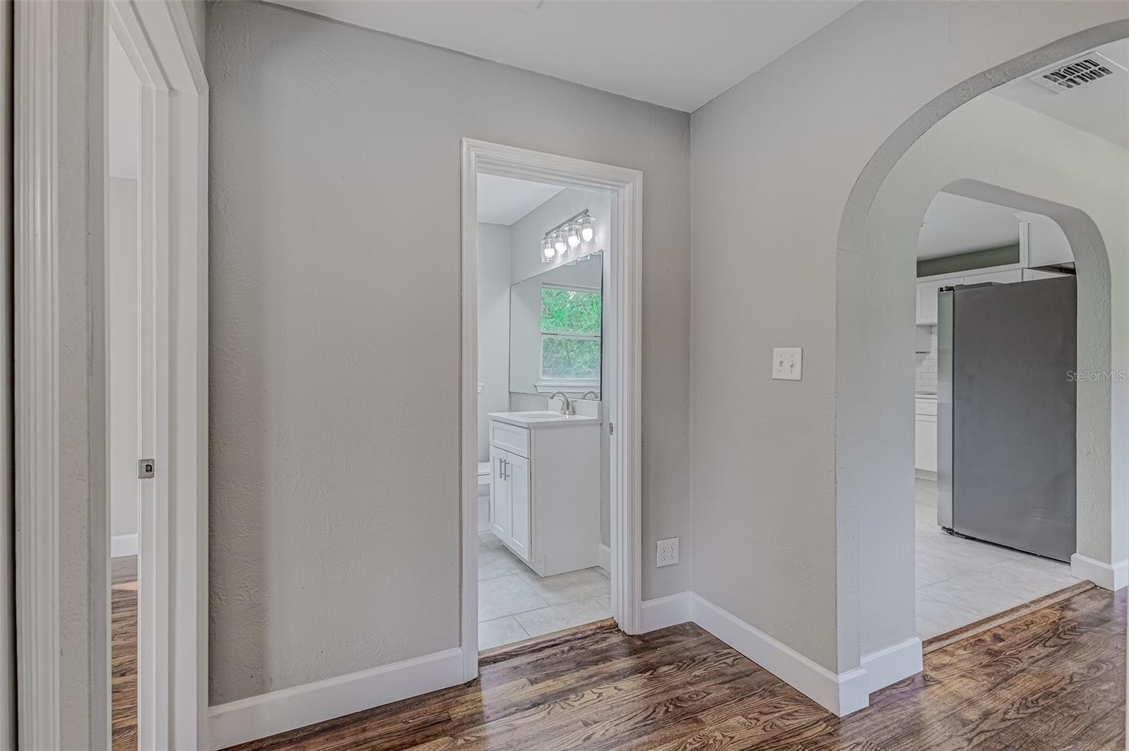 217 W LAKE AVE, AUBURNDALE, FL, 33823