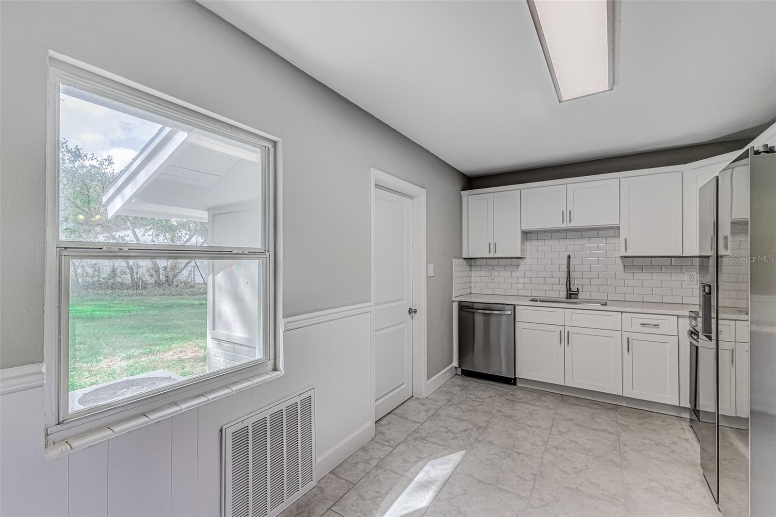 217 W LAKE AVE, AUBURNDALE, FL, 33823
