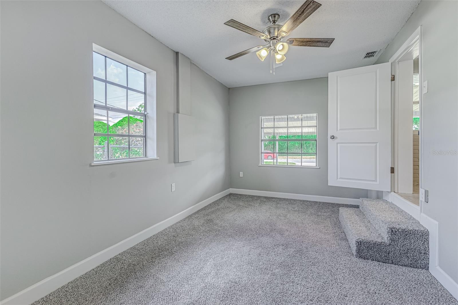 217 W LAKE AVE, AUBURNDALE, FL, 33823