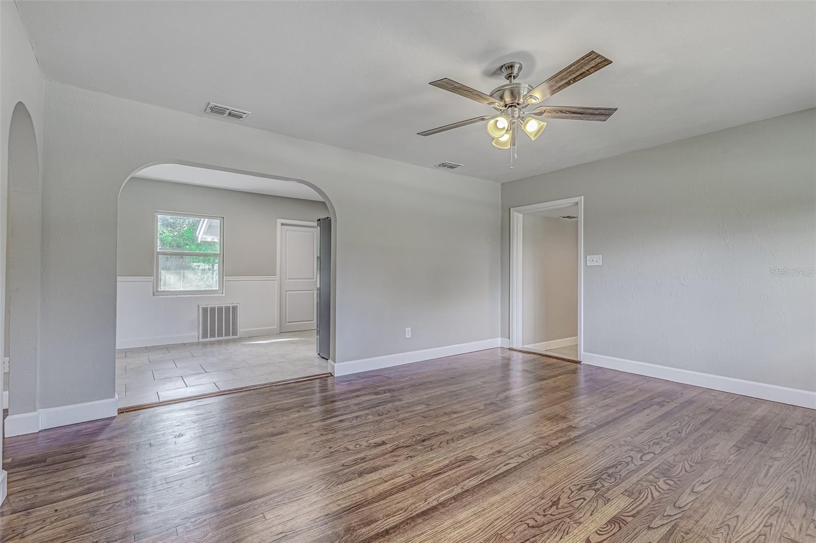 217 W LAKE AVE, AUBURNDALE, FL, 33823