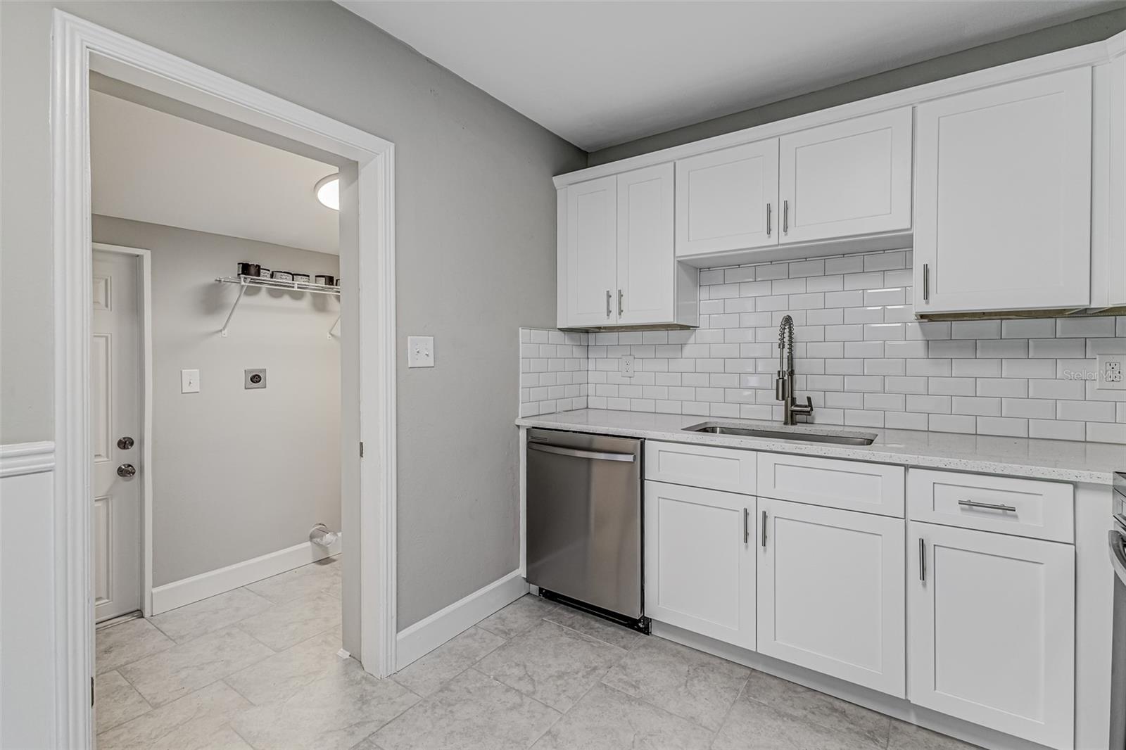 217 W LAKE AVE, AUBURNDALE, FL, 33823