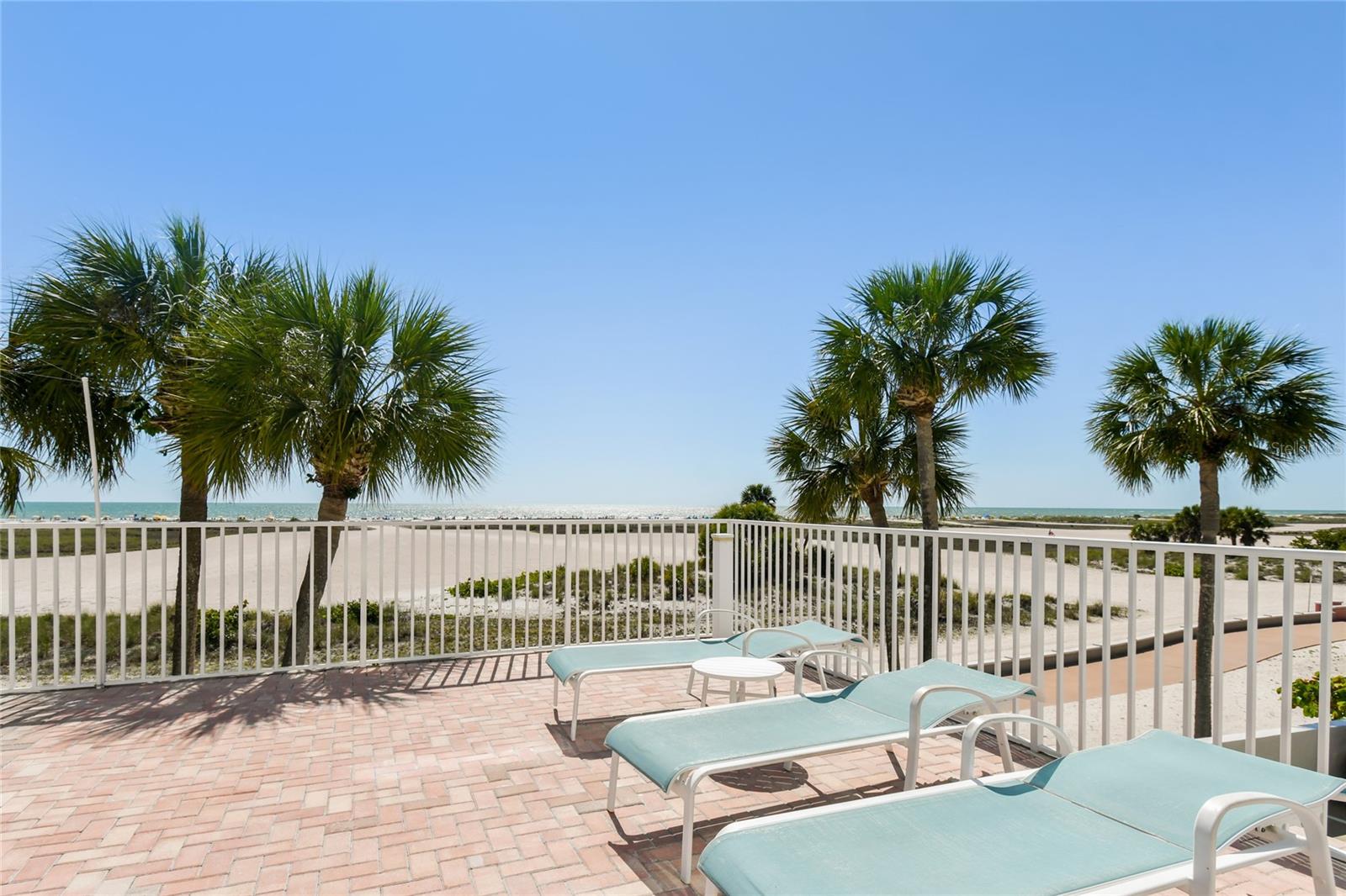 11000 GULF BLVD #703, TREASURE ISLAND, FL, 33706