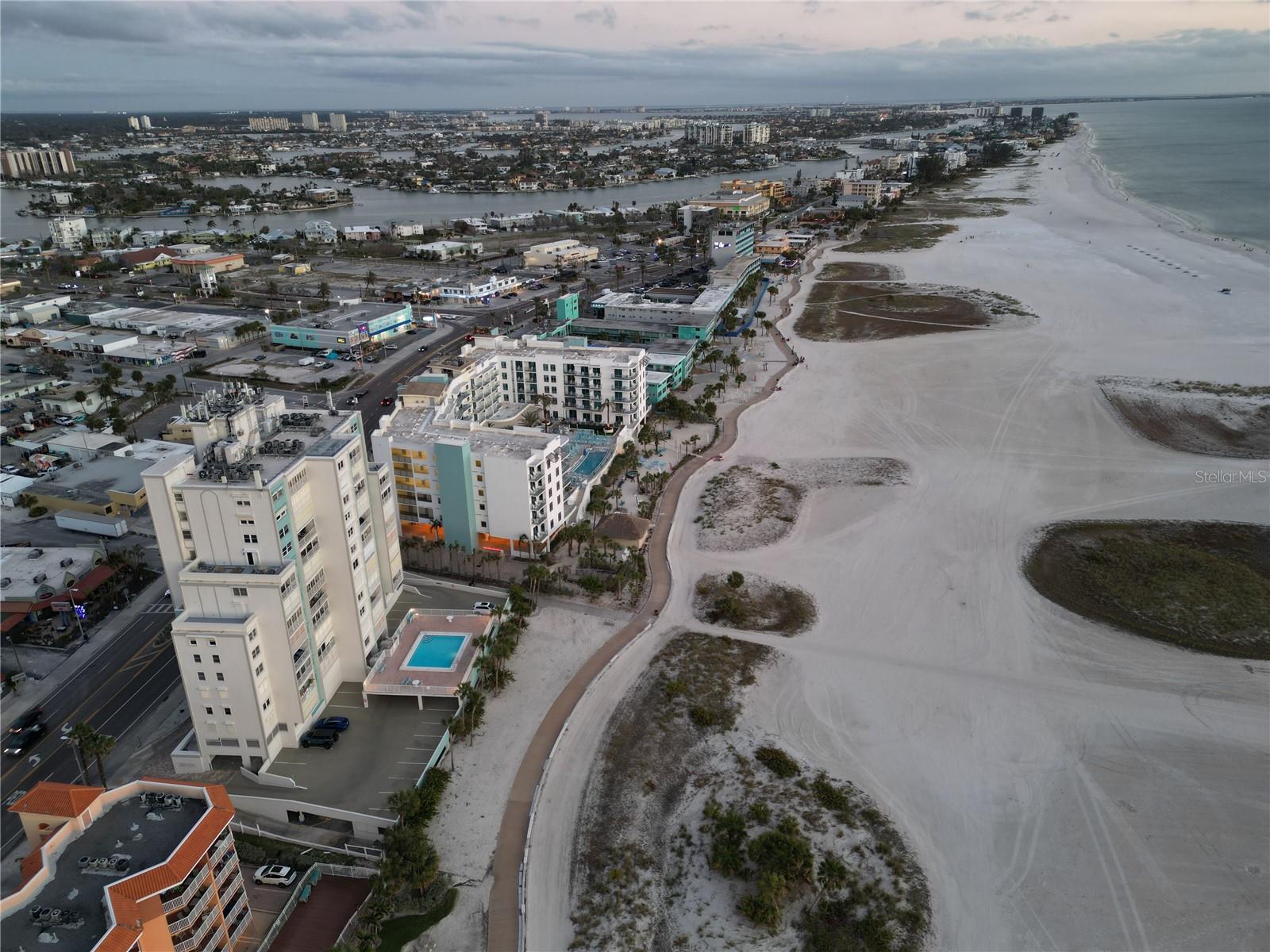 11000 GULF BLVD #703, TREASURE ISLAND, FL, 33706