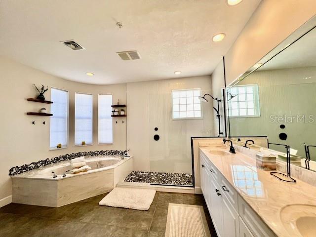3471 SUNSET KEY CIR #102, PUNTA GORDA, FL, 33955